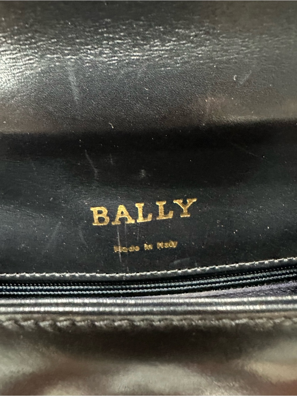Vintage Bally Black Leather Top Handle Bag Gold Metal Handle Made in Italy - Picture 14 of 17